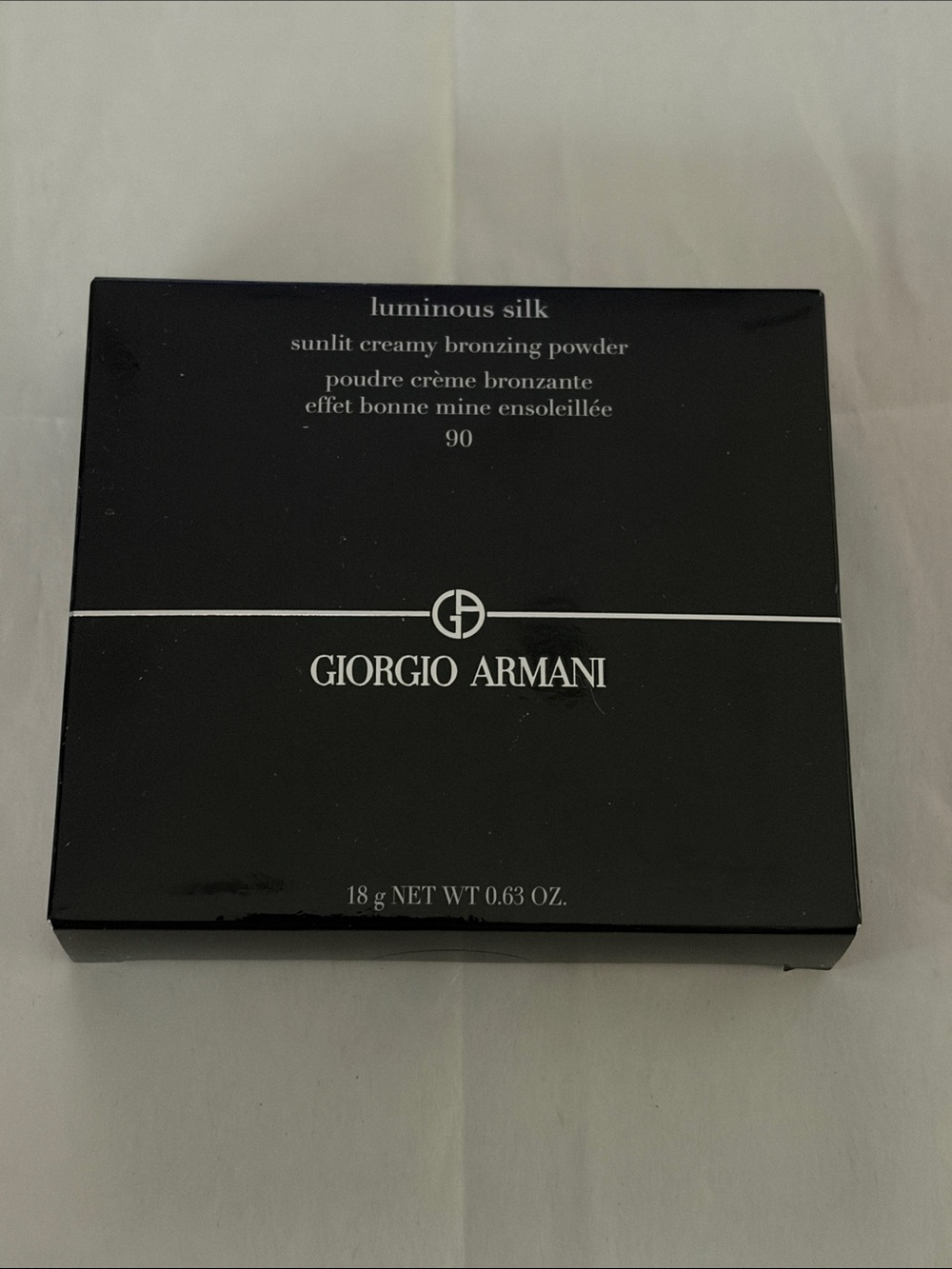 New sealed Giorgio Armani Black Compact Bronzing Powder - Creamy Shade 90 $76